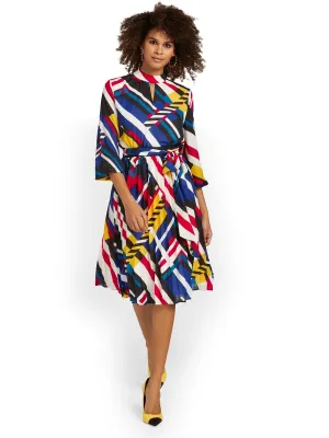 Abstract-Print Pleated Midi Dress