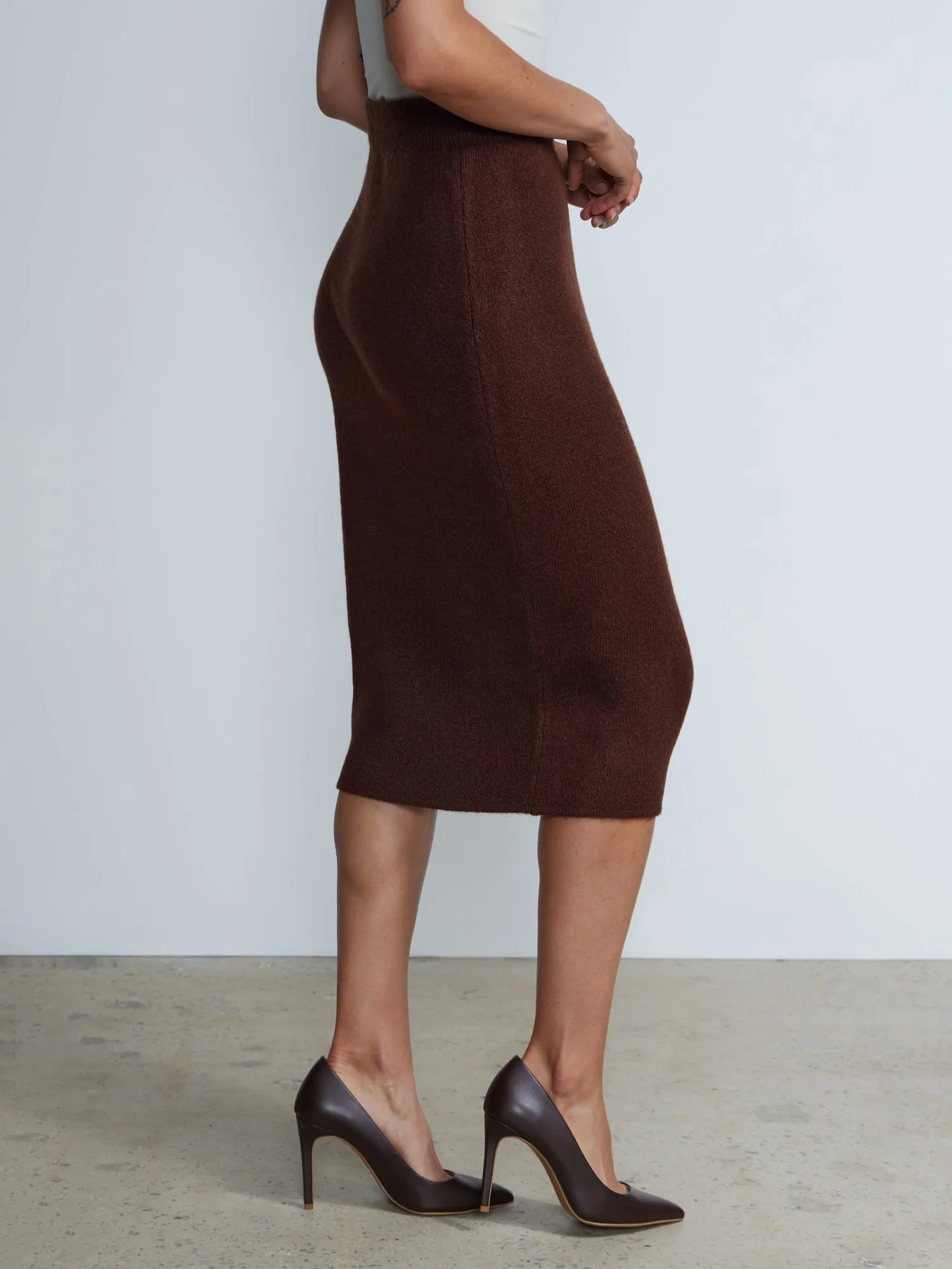 Ribbed Knit Midi Skirt