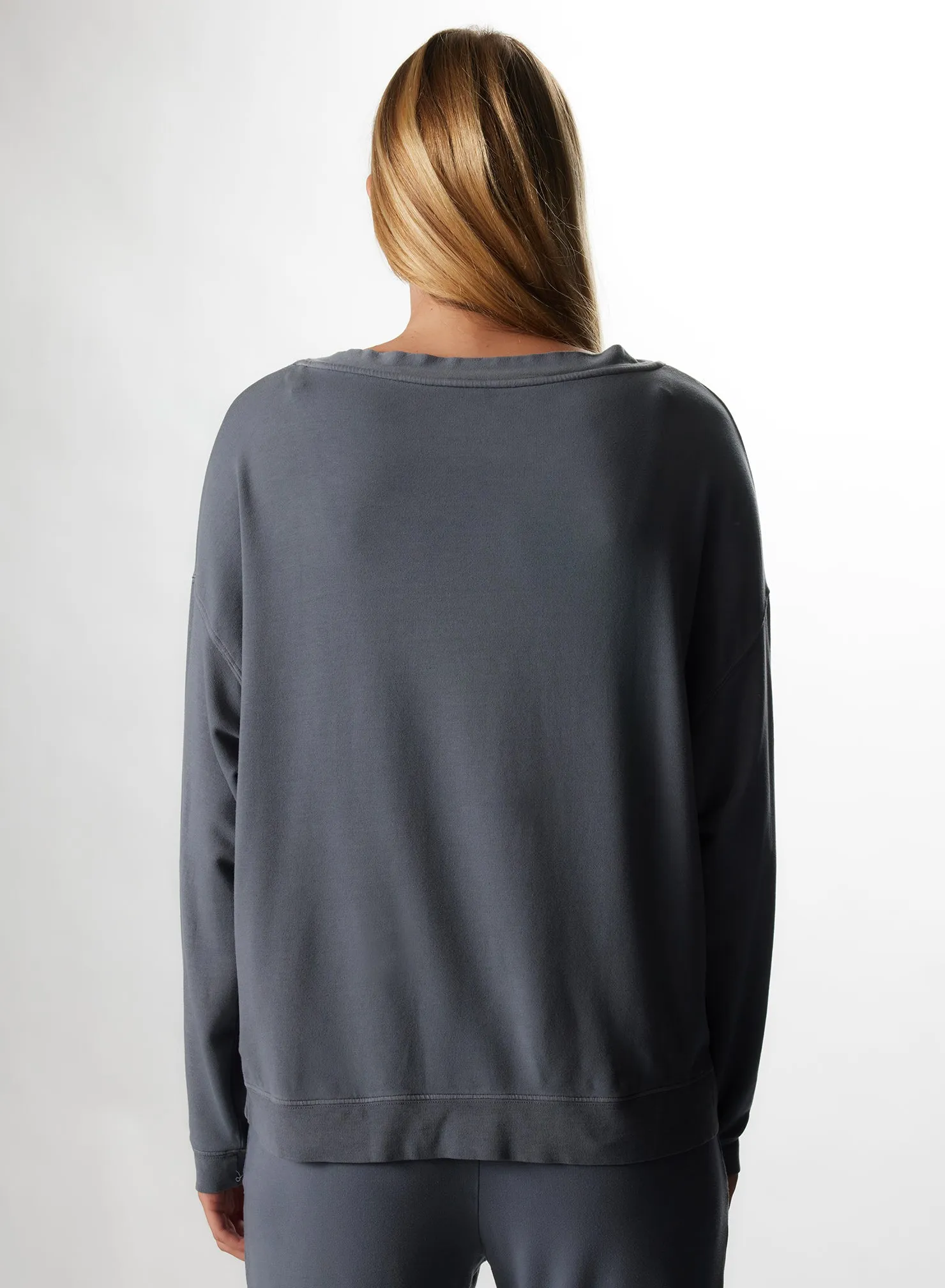 Sweaters Bleu grisé Col Bateau Manches Longues en Viscose et Élasthanne