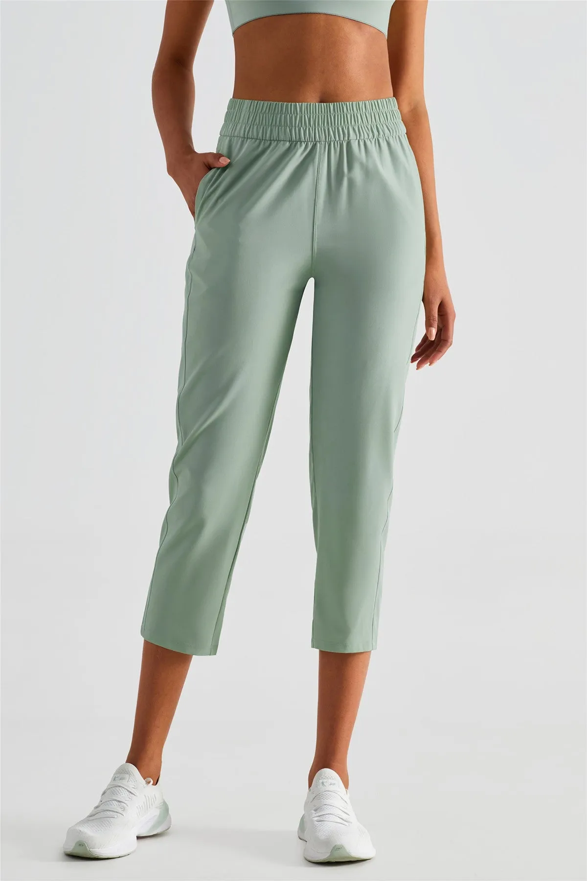 UPF 50  Tapered Crop Pants with Pockets