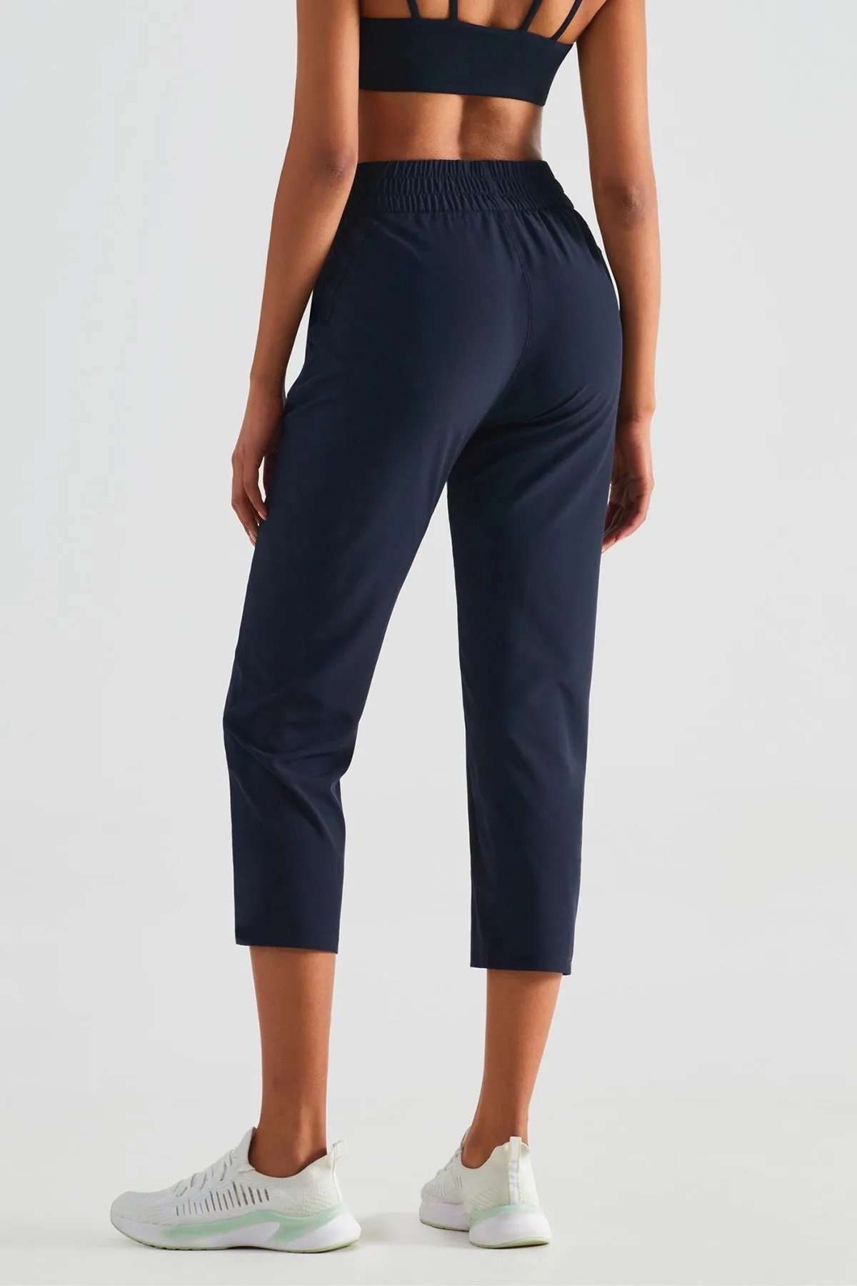 UPF 50  Tapered Crop Pants with Pockets